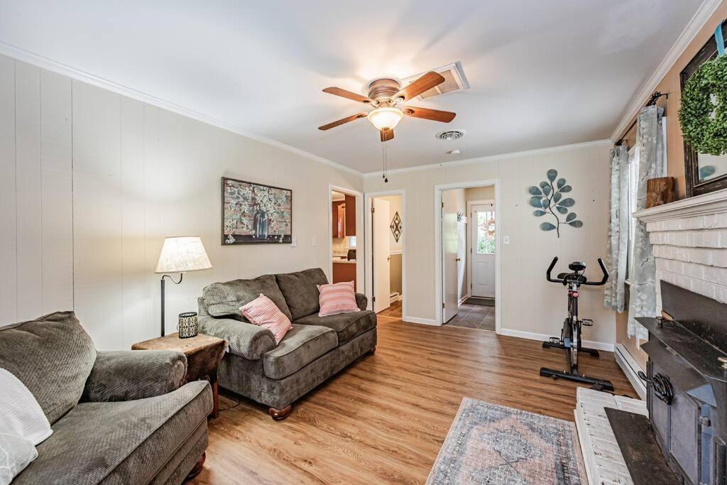 Kelly'S Comfortable Quinton Home エクステリア 写真